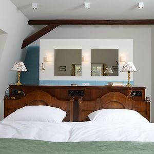 Deluxe Zimmer mit Kingsize-Bett
